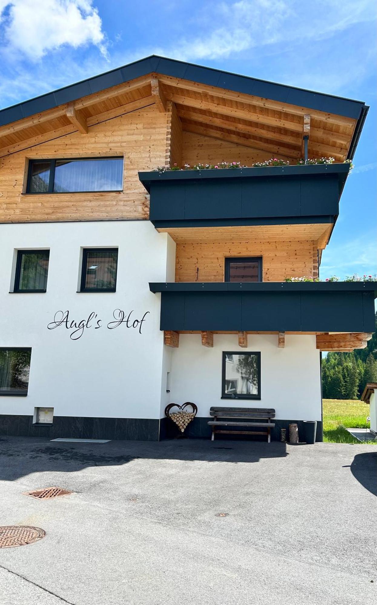 Apartment Augl's Hof *